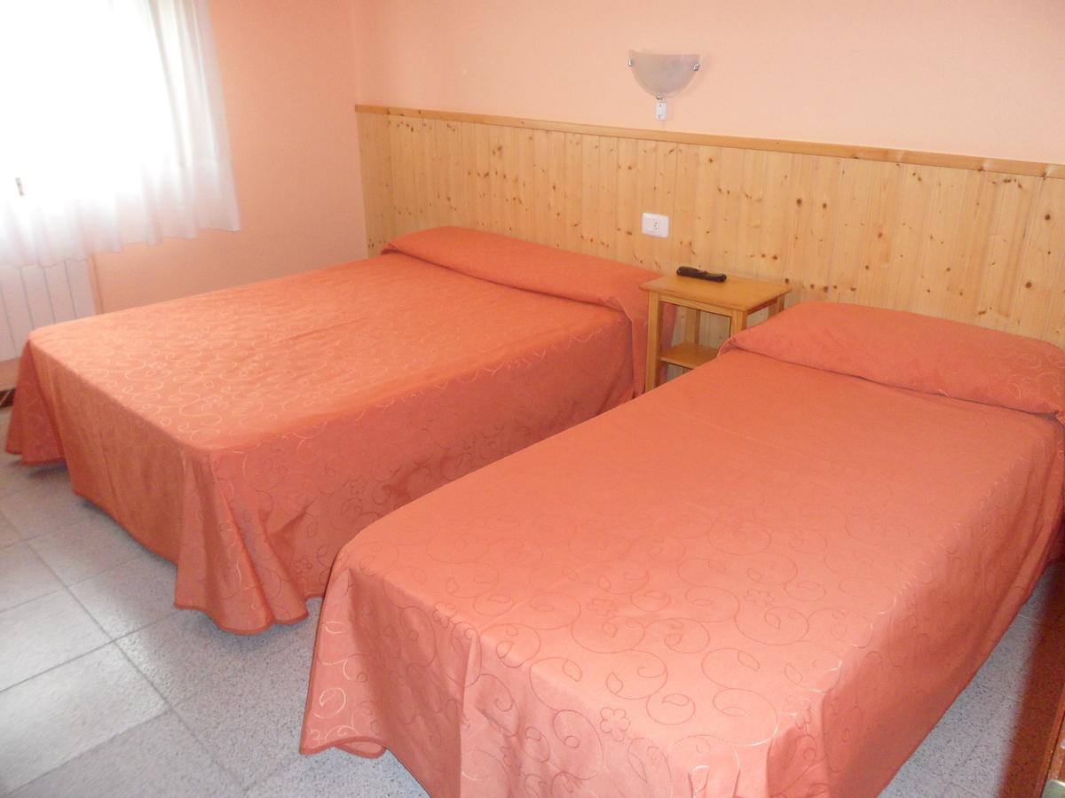 Hostal Alce Ξενοδοχείο Nigrán Εξωτερικό φωτογραφία